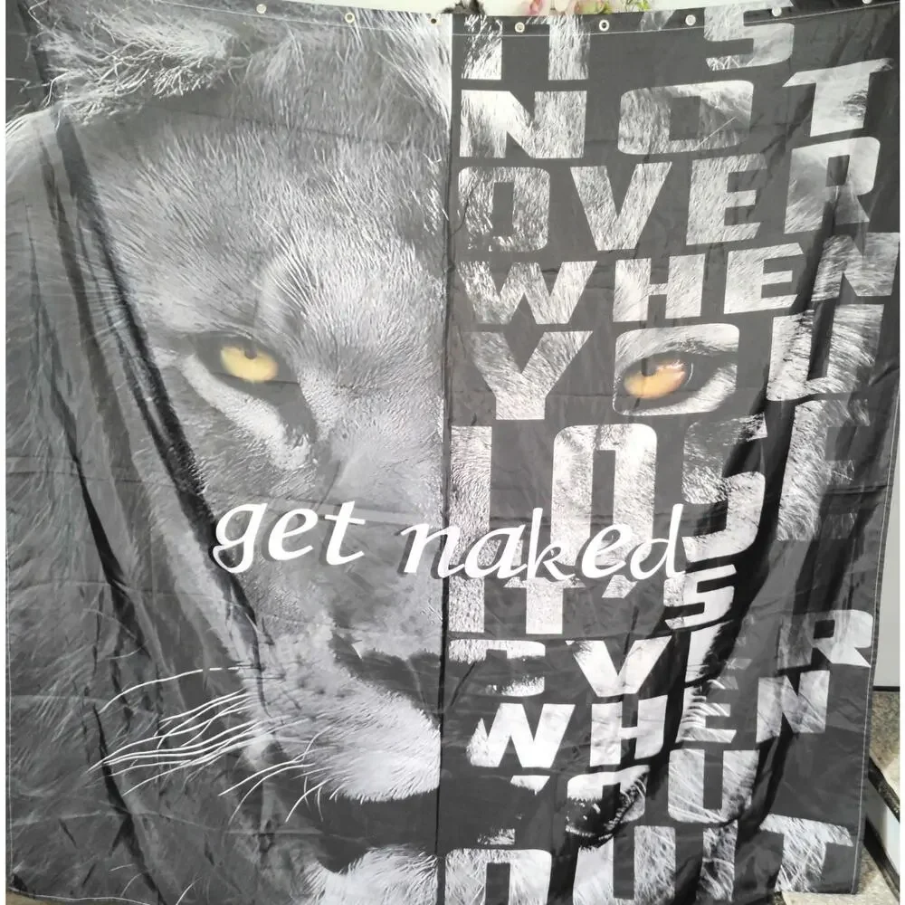 Unbranded bold statement